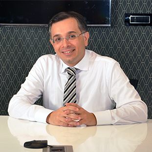 Dhaval Vussonji,Founder, Advocate & Solicitor Dhaval Vussonji,Founder, Advocate & Solicitor